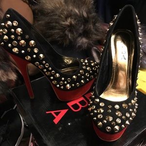 Studded Pumps